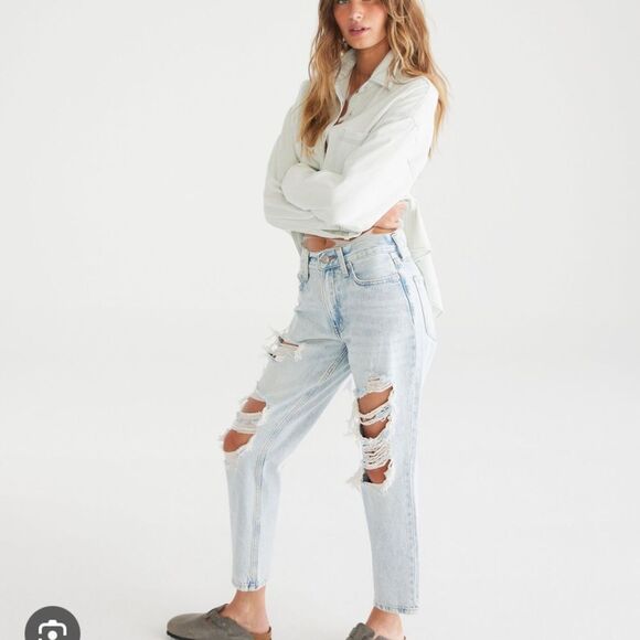 Aeropostale size 4 slim and thick curvy mom jean light wash distressed - Picture 1 of 10